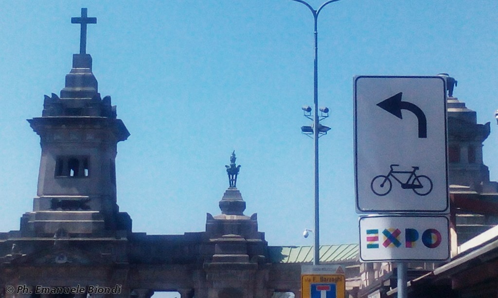 Ancora segnaletica dedicata, cimitero maggiore